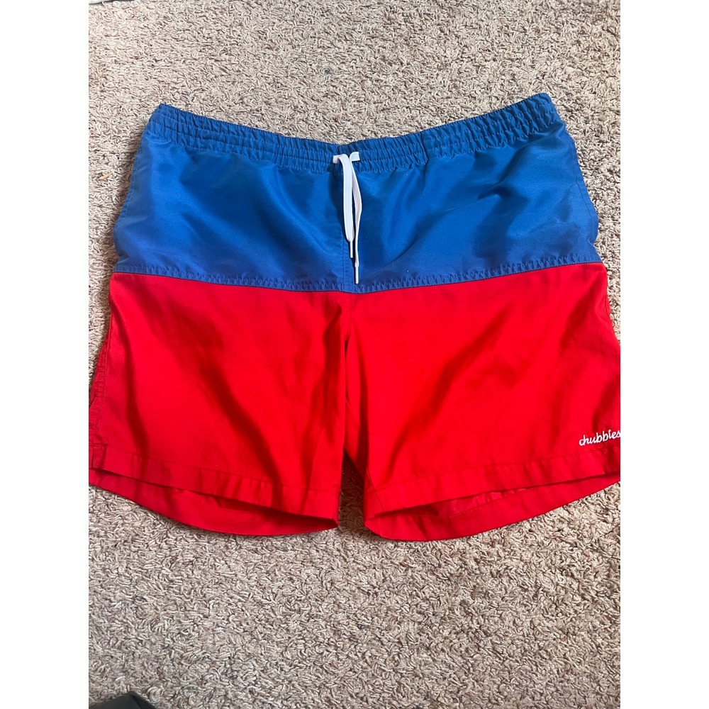 Chubbies Swim Trunks Mens XL Red Blue Colorblock 5.5 Inseam Mesh Lined Shorts